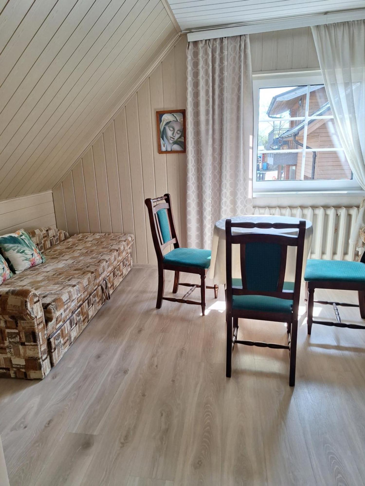 Augutes Zurlienes Apartamentai Тракай Екстер'єр фото