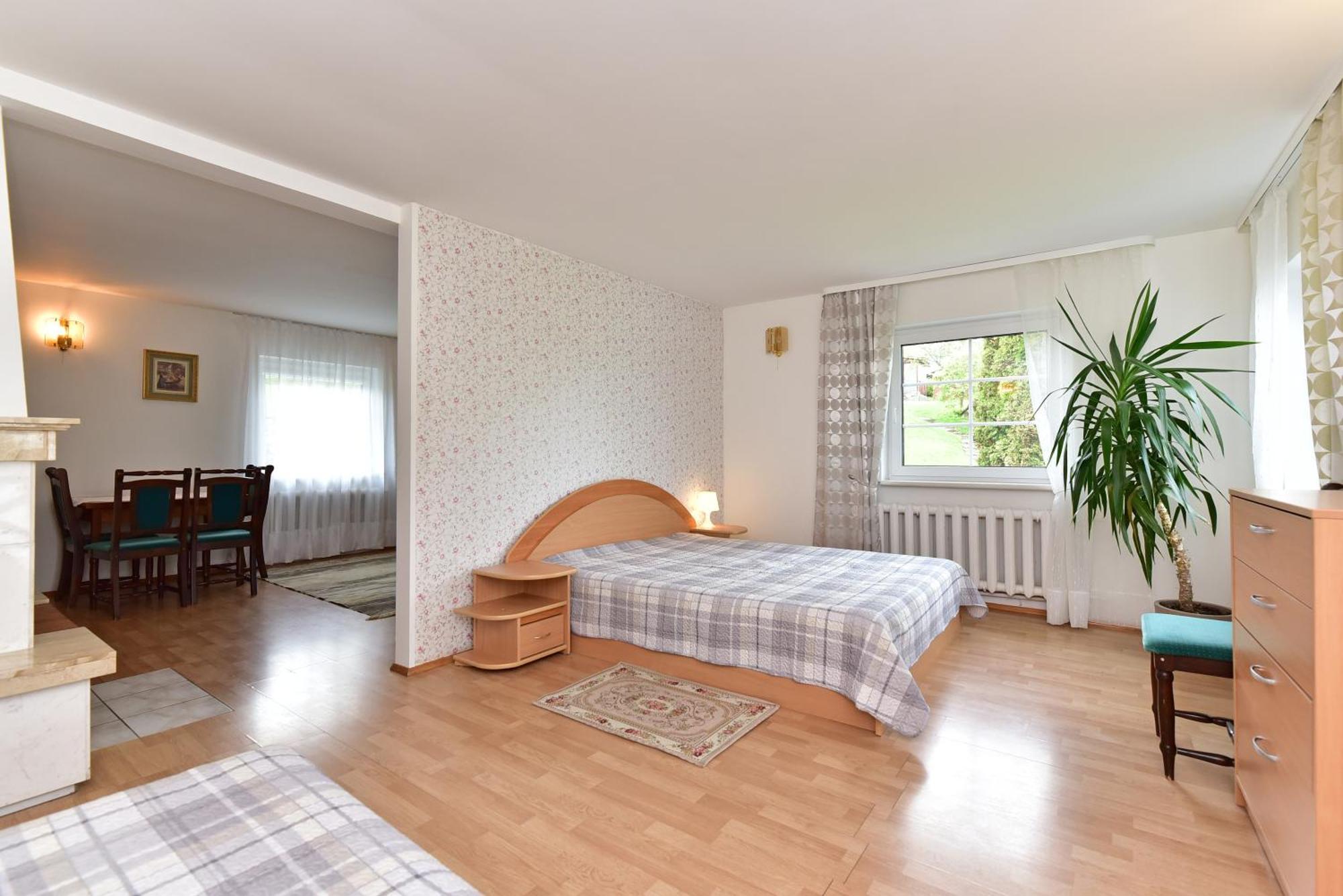 Augutes Zurlienes Apartamentai Тракай Екстер'єр фото